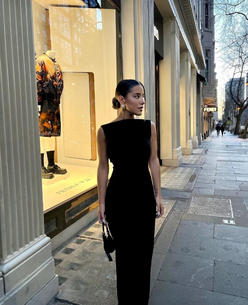 The Wedding Wardrobe Effie Kats - Verona Gown 4