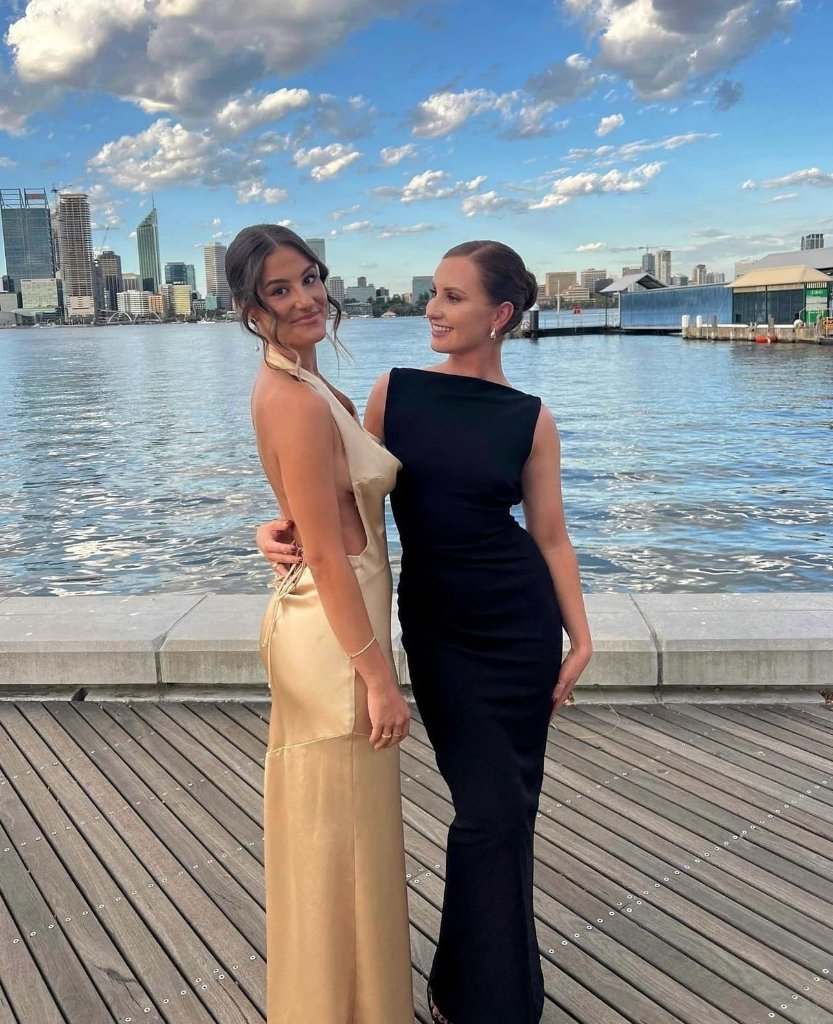 The Wedding Wardrobe Effie Kats - Verona Gown 6